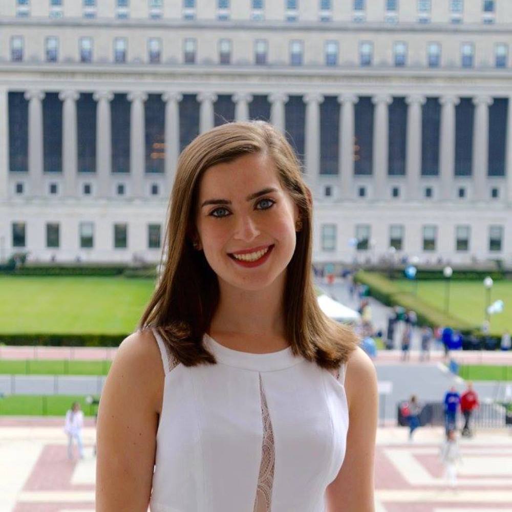 Meet your Posher, Becca
